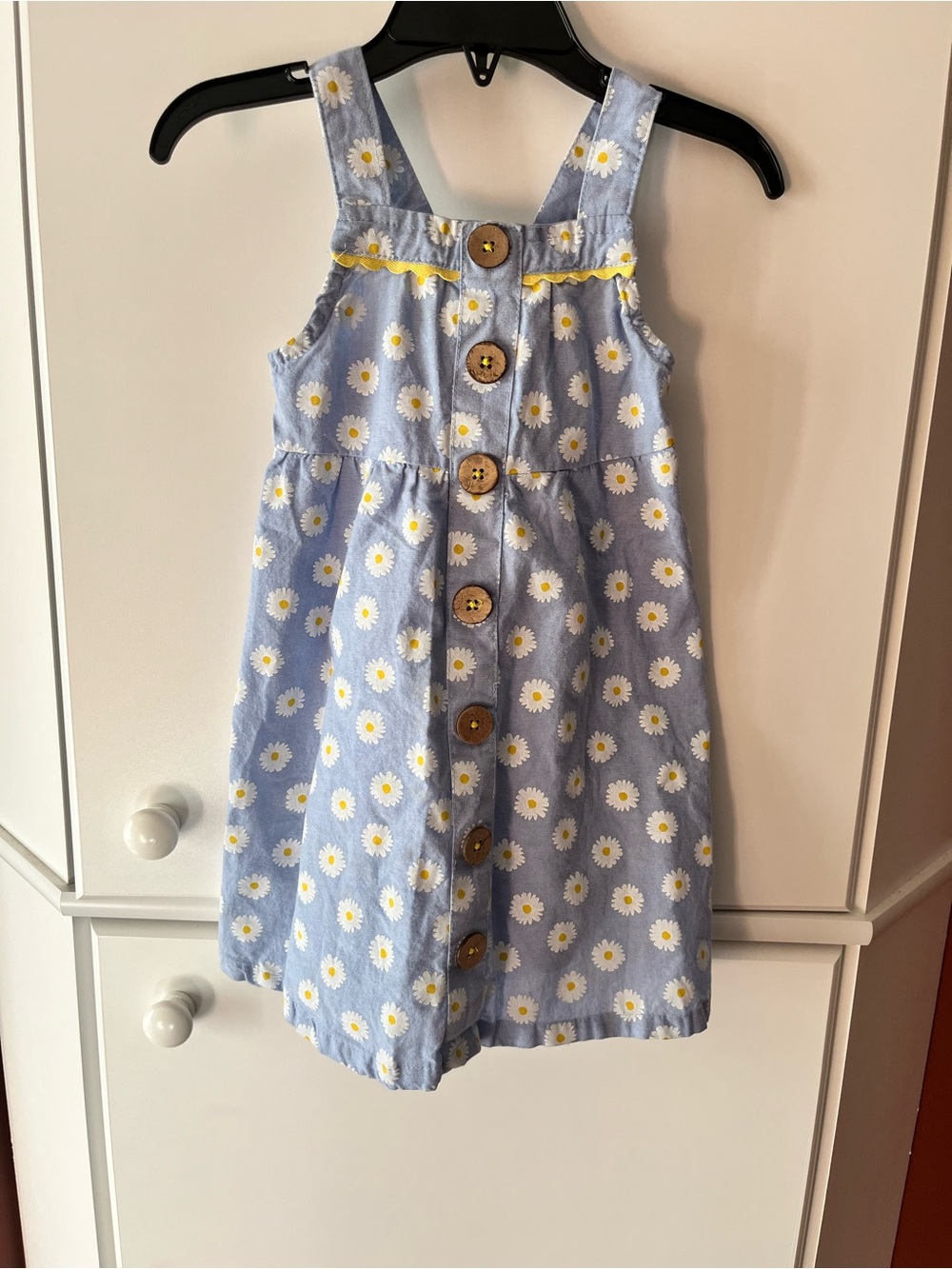 Sleeveless Light Blue Daisy Print Girls' Dress with Button Front